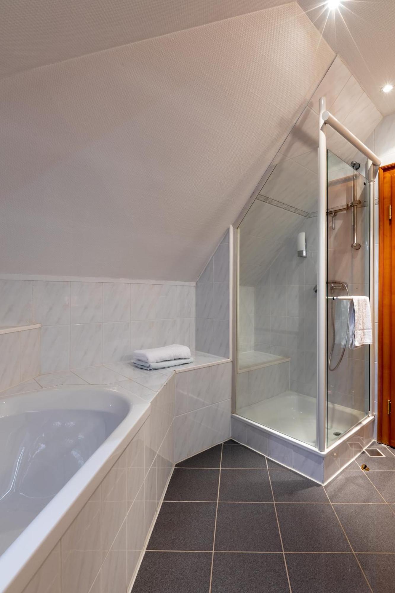 Hotel Wittekindsquelle Bad Oeynhausen Δωμάτιο φωτογραφία